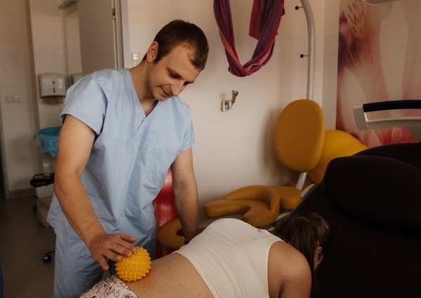 13 - úlevové pomůcky.jpg